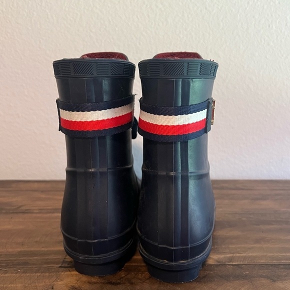 Tommy Hilfiger Toniee Lace-Up Leather Sole TH Logo Rain Boots. Size 6. - Picture 6 of 13